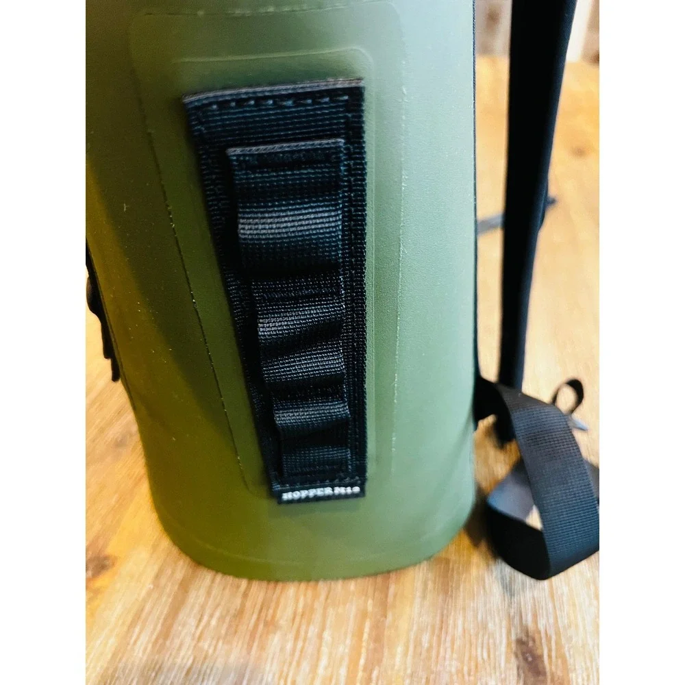 NWT YETI Hopper M20 Soft Backpack Cooler Camp Green MagShield Access